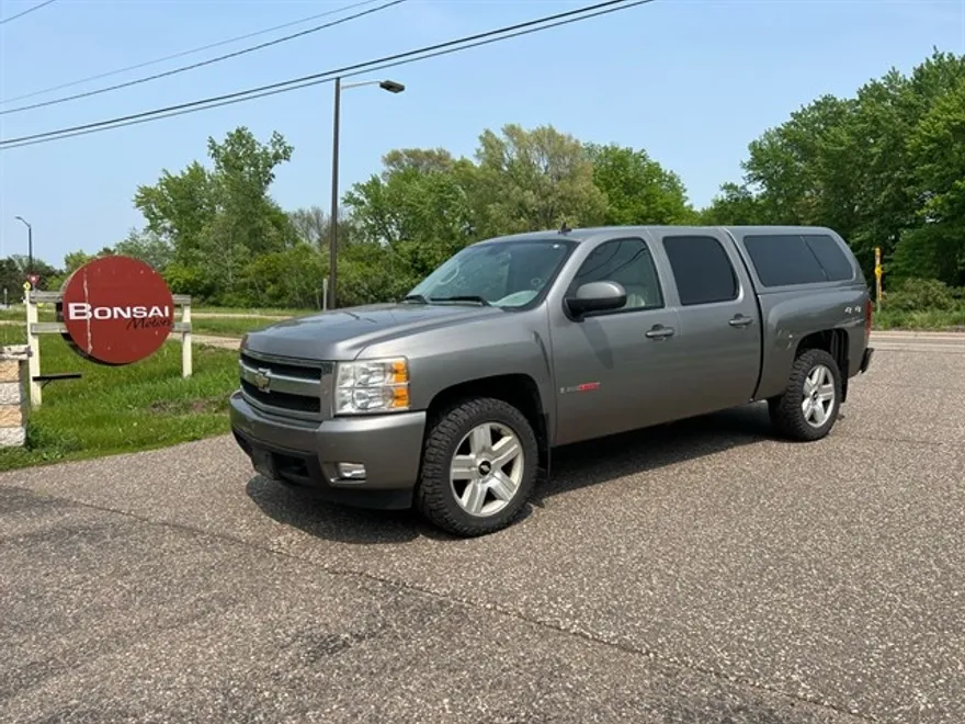 2007 Chevrolet Silverado 1500 LTZ photo 1