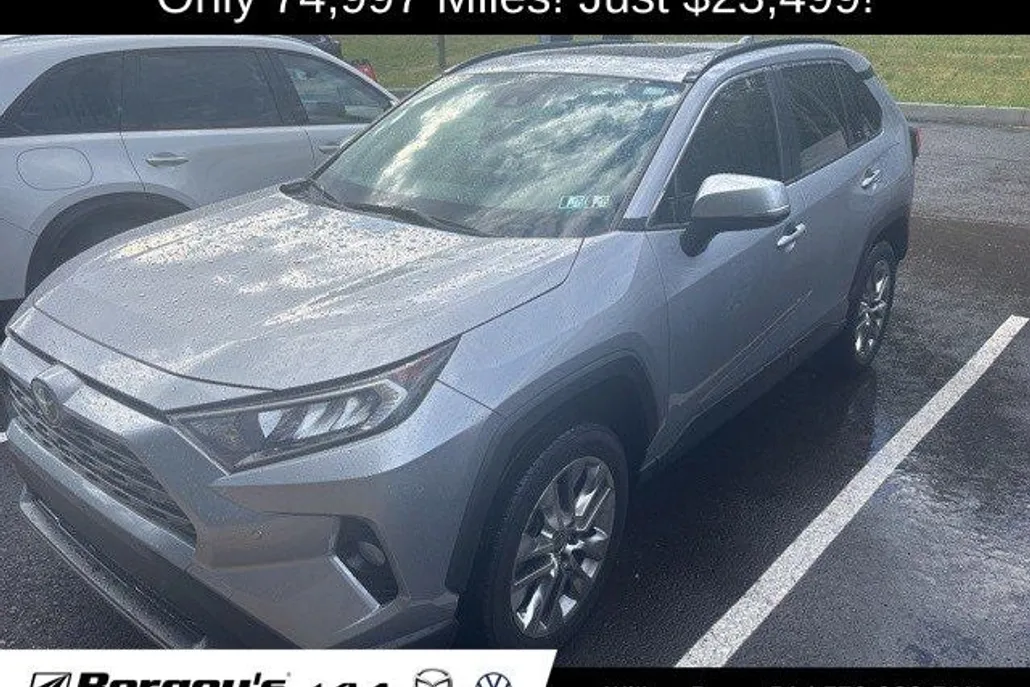 2021 Toyota RAV4 Limited photo 1
