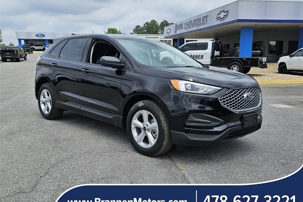 2024 Ford Edge SE photo 1