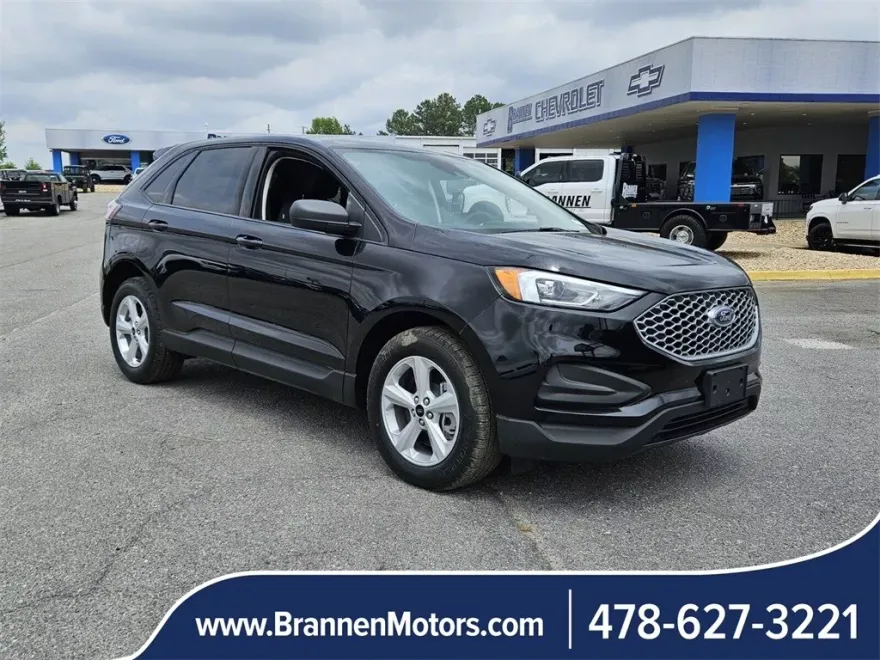 2024 Ford Edge SE photo 1