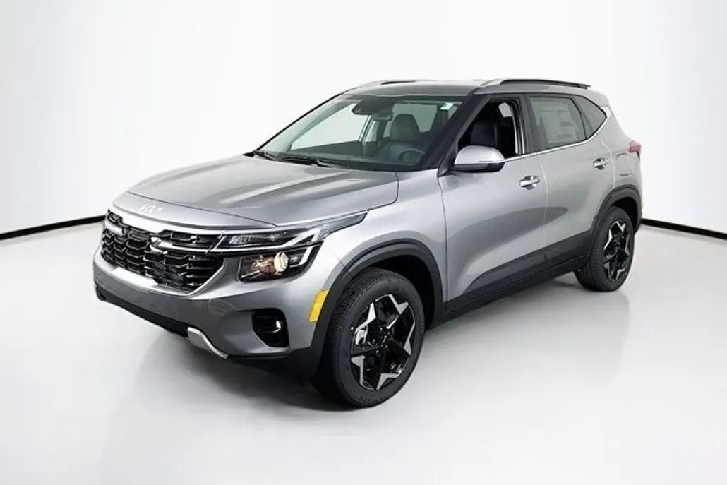 2025 Kia Seltos EX photo 1
