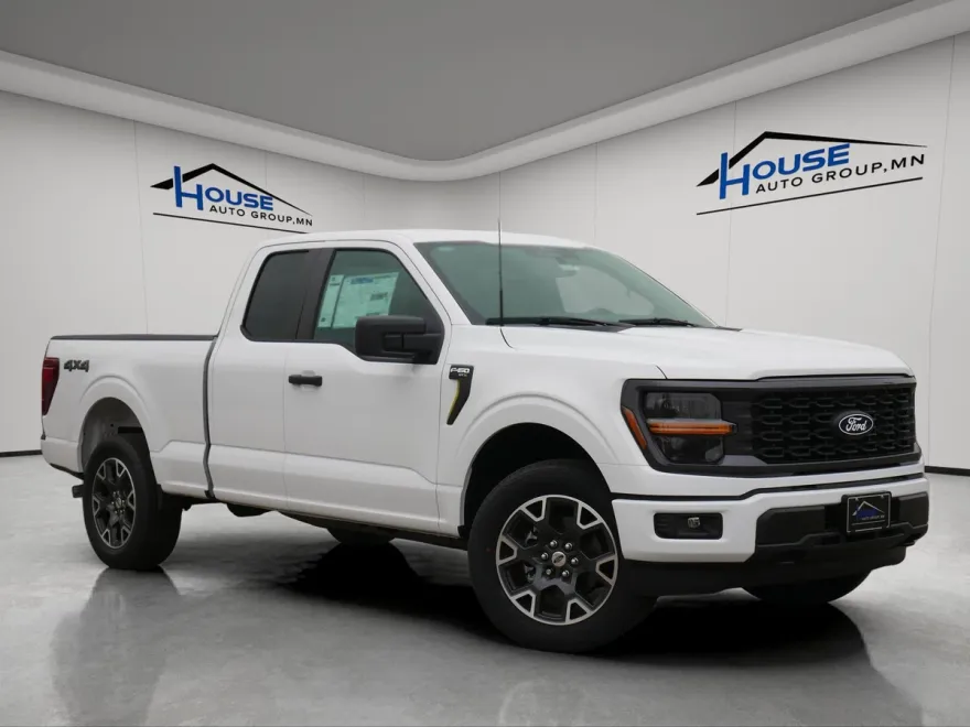 2025 Ford F-150 STX photo 1