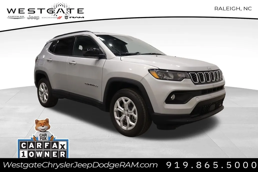 2024 Jeep Compass Latitude photo 1