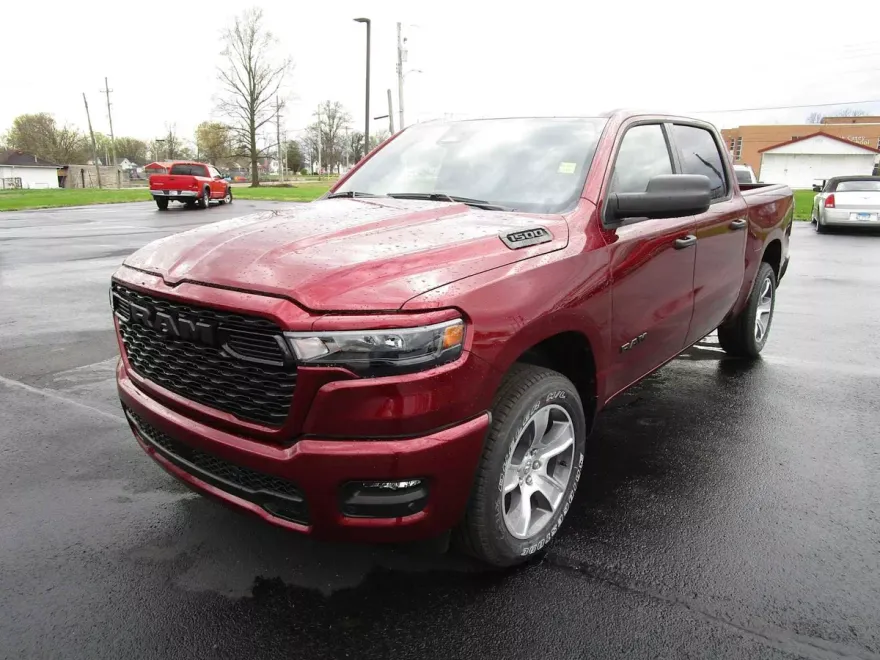2025 Ram 1500 Tradesman photo 1
