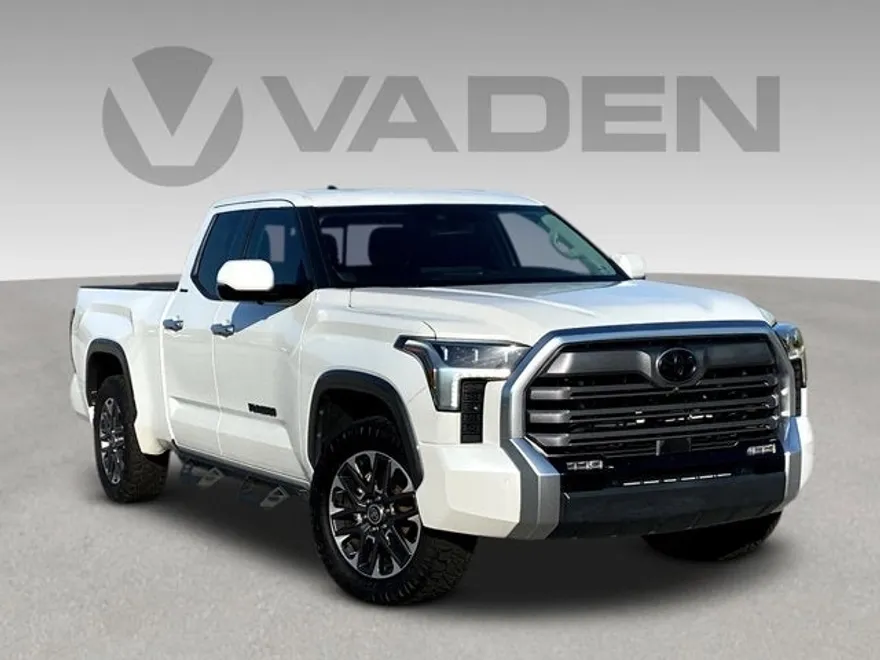2022 Toyota Tundra Limited photo 1