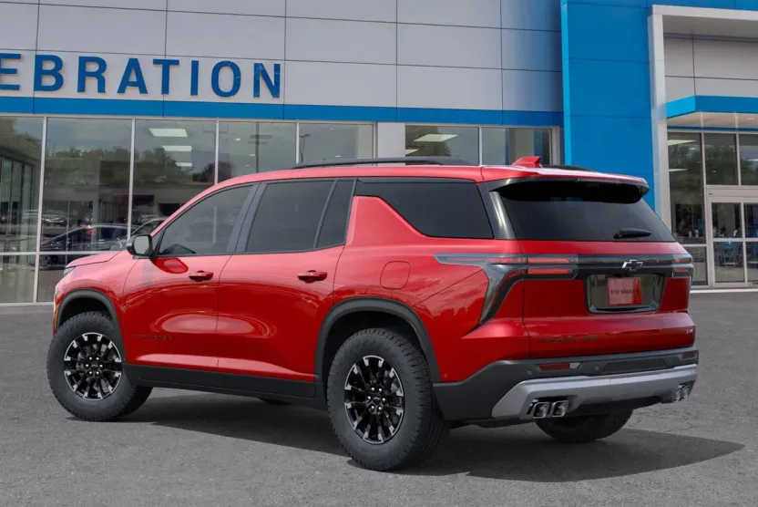 2026 Chevrolet Traverse Z71 photo 1