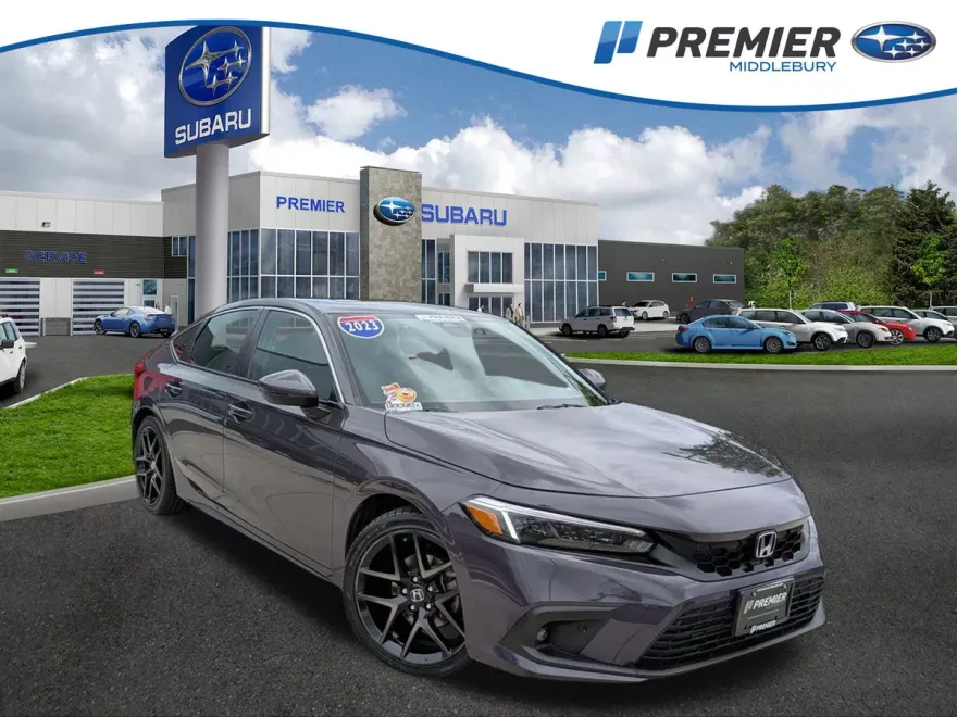 2023 Honda Civic Sport Touring photo 1