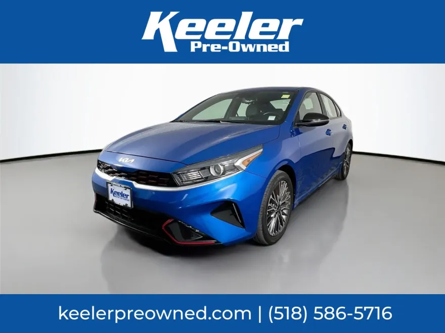 2022 Kia Forte GT-Line photo 1