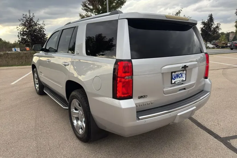 2016 Chevrolet Tahoe LTZ photo 1
