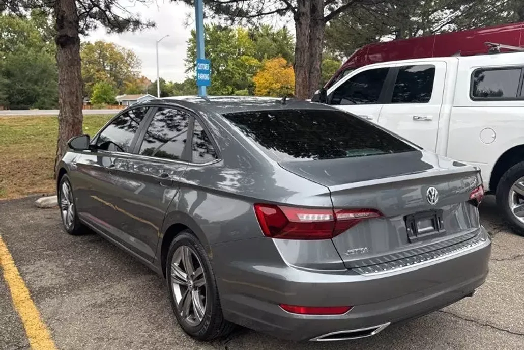 2021 Volkswagen Jetta 1.4T S photo 1