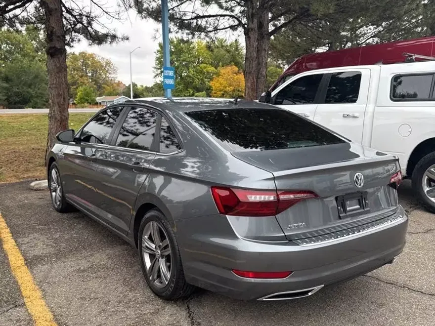 2021 Volkswagen Jetta 1.4T S photo 1