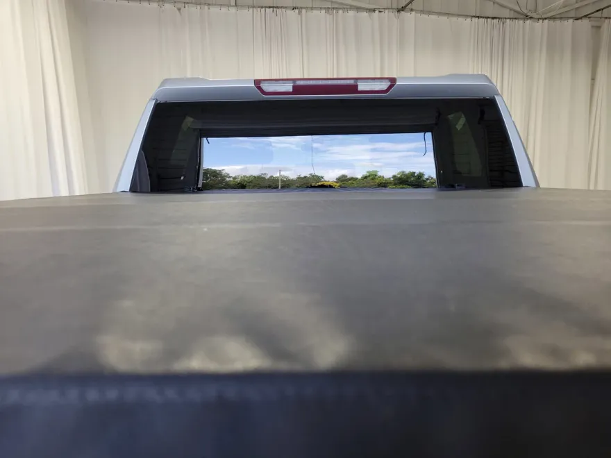 2021 Chevrolet Silverado 1500 LT photo 1