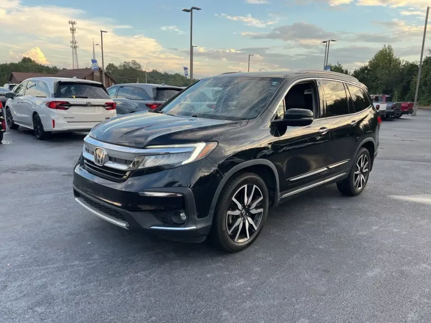 2021 Honda Pilot Touring photo 1