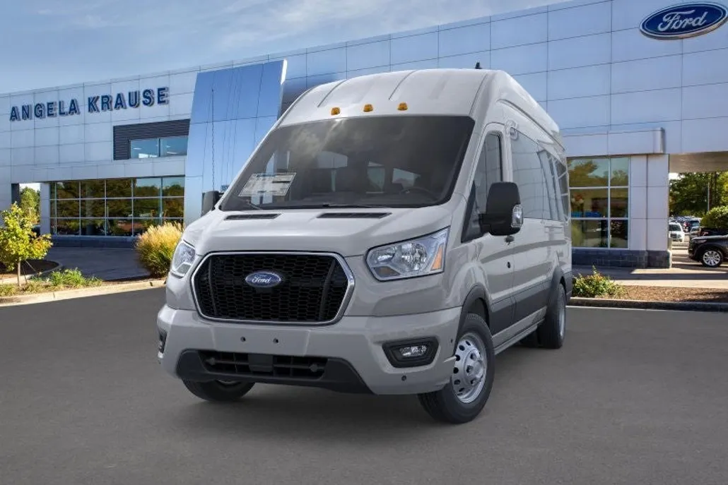 2025 Ford Transit Passenger Van XLT photo 1