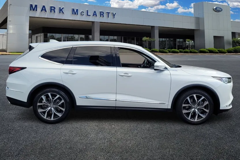 2022 Acura MDX Technology photo 1