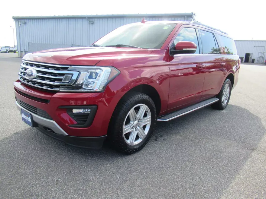 2019 Ford Expedition MAX XLT photo 1