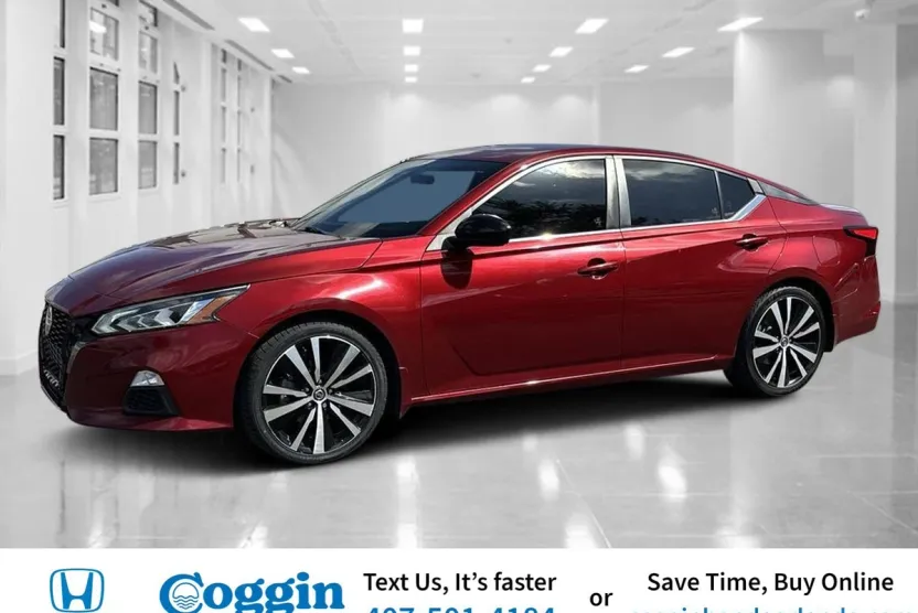 2019 Nissan Altima 2.5 SR photo 1