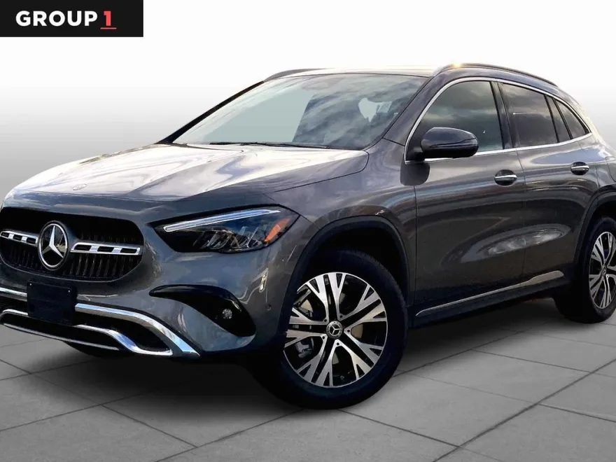 2025 Mercedes Benz GLA 250 4MATIC photo 1