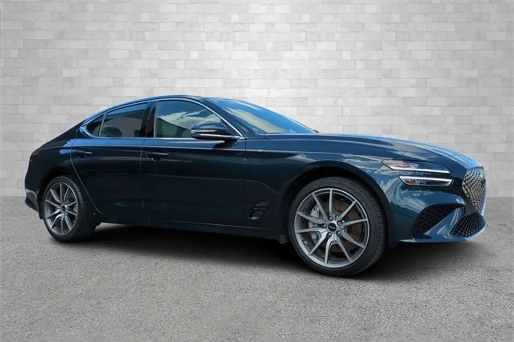 2025 Genesis G70 2.5T photo 1