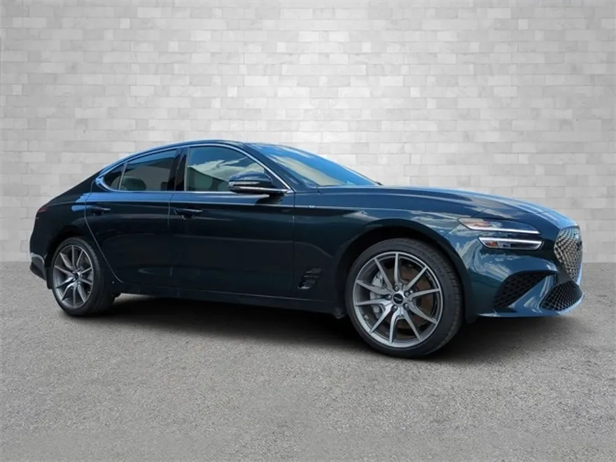 2025 Genesis G70 2.5T photo 1