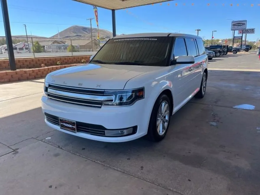 2019 Ford Flex Limited photo 1