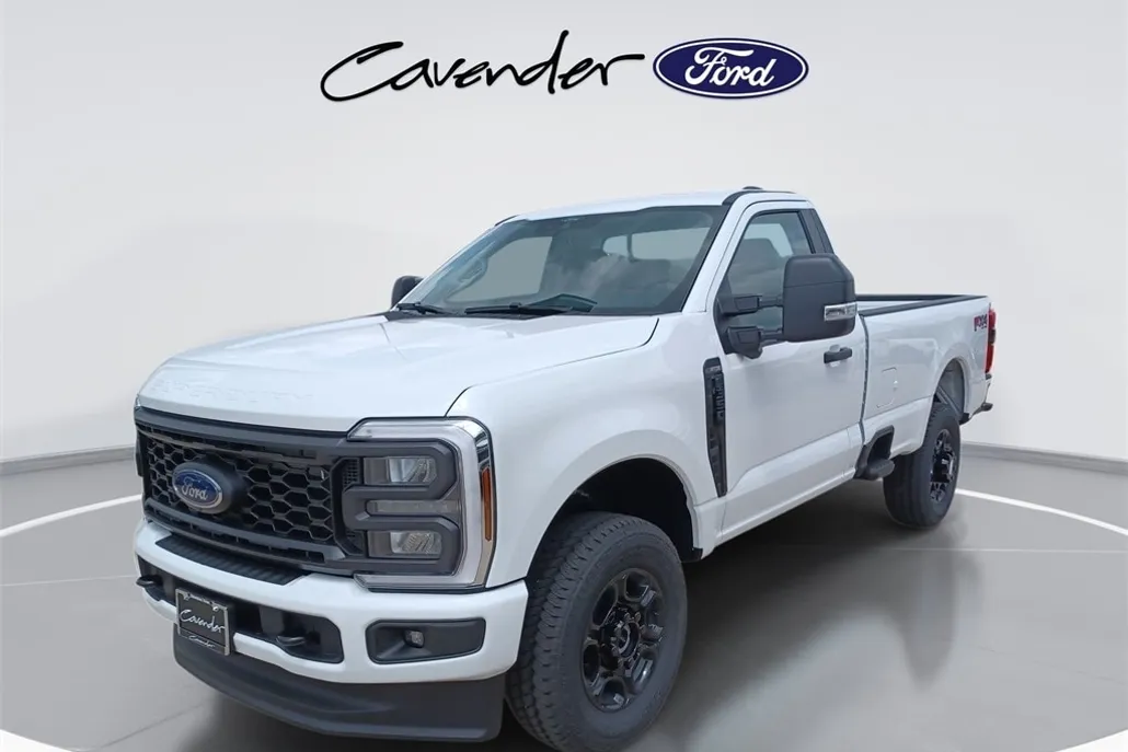 2025 Ford F-350 photo 1