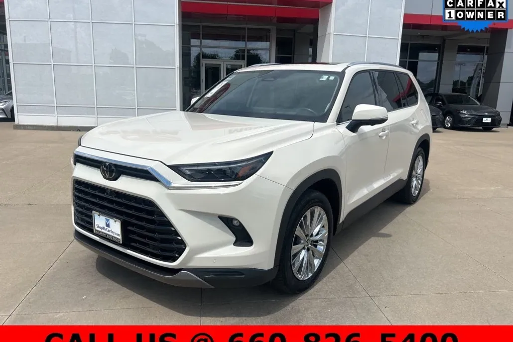 2024 Toyota Grand Highlander Platinum photo 1