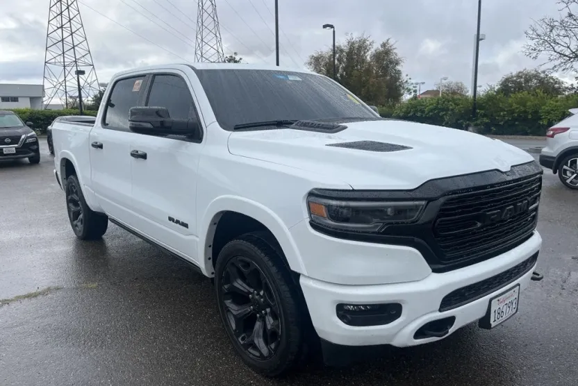 2024 Ram 1500 Limited photo 1