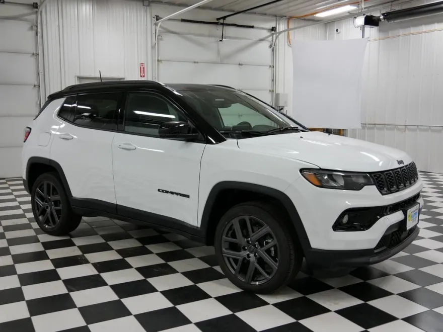 2025 Jeep Compass Limited photo 1