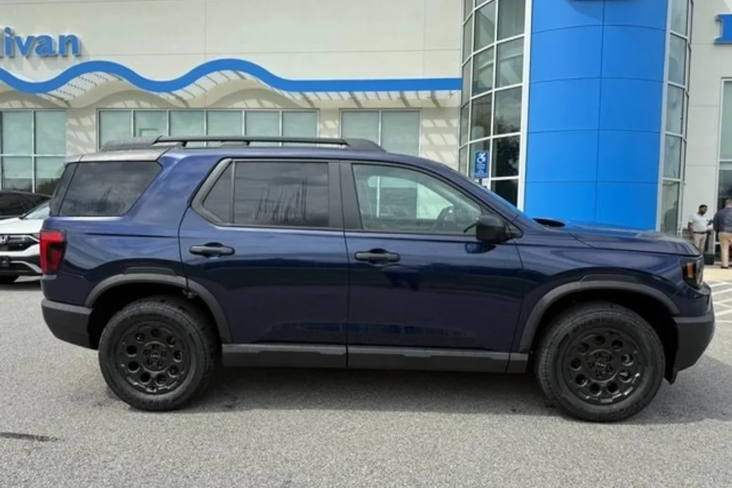 2026 Honda Passport photo 1