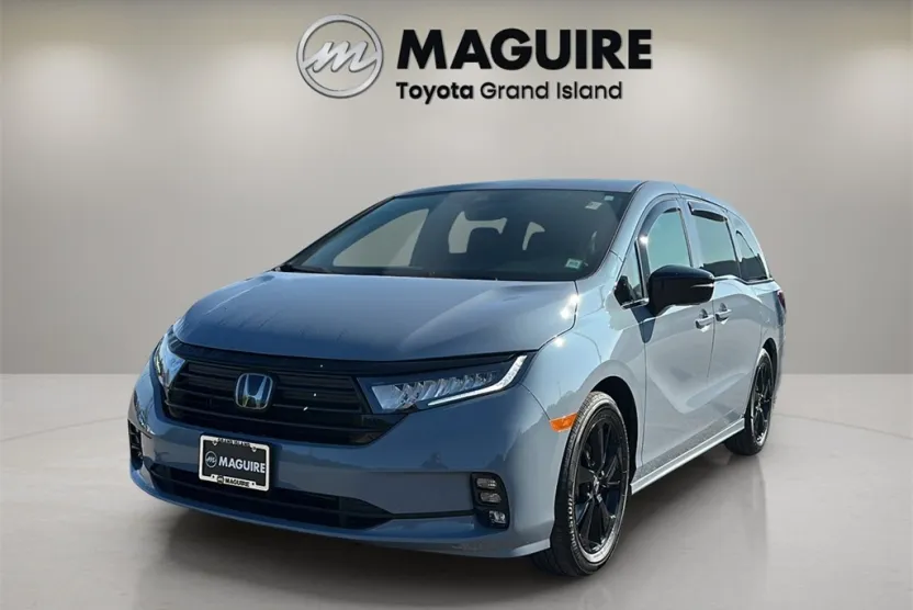 2024 Honda Odyssey Sport photo 1