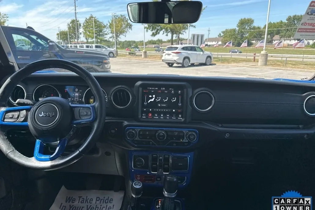 2022 Jeep Wrangler Unlimited Rubicon 4xe photo 1