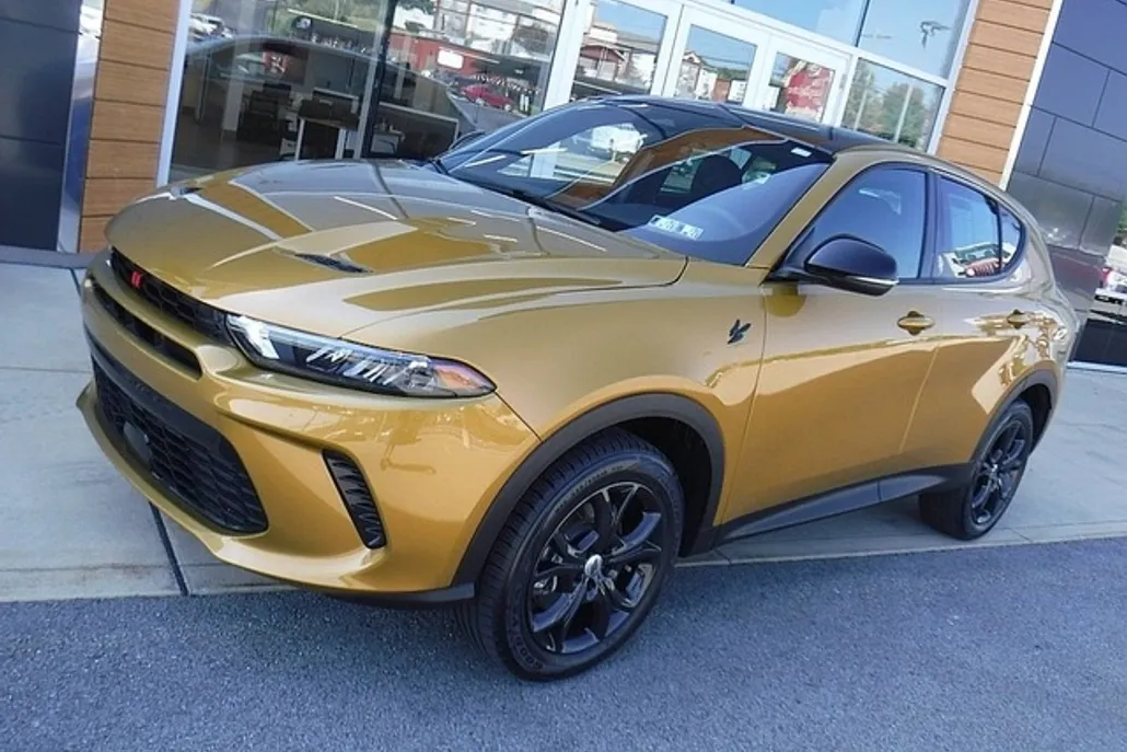 2023 Dodge Hornet GT Plus photo 1
