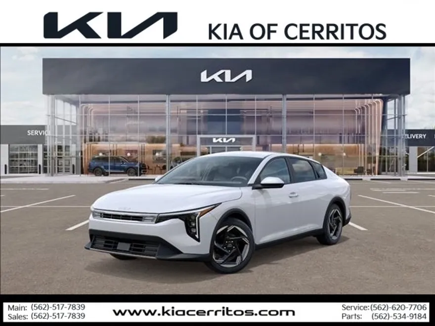 2025 Kia K4 EX photo 1