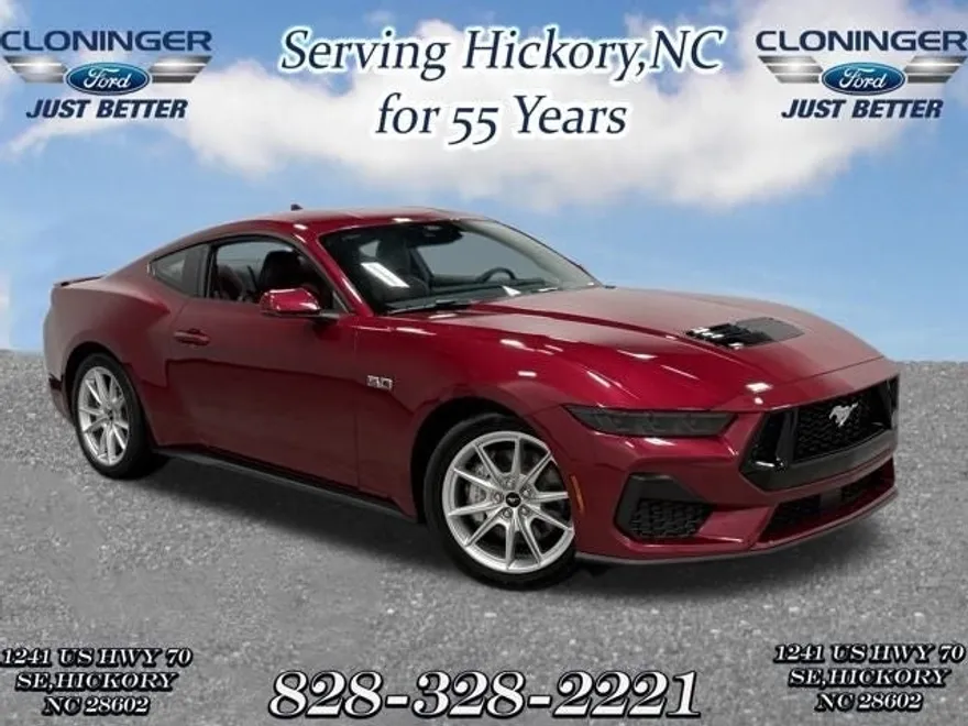 2025 Ford Mustang GT Premium photo 1