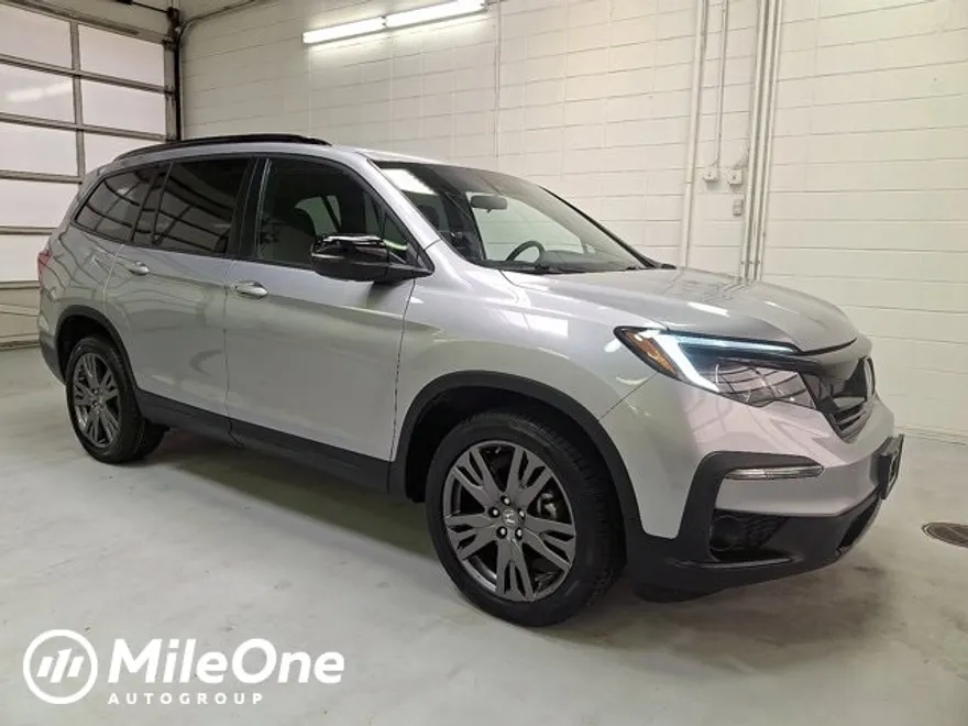 2022 Honda Pilot Sport photo 1