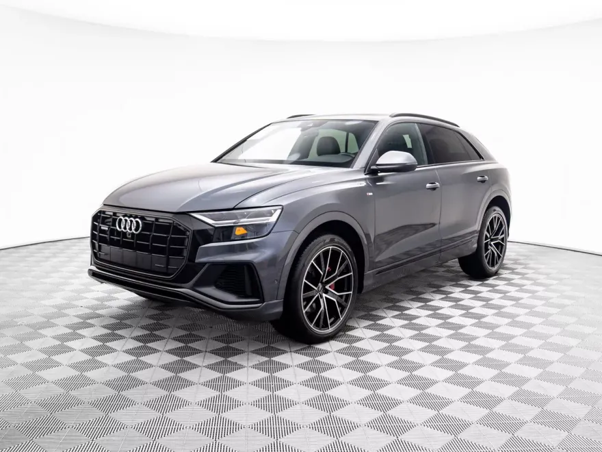 2020 Audi Q8 55 Premium Plus photo 1