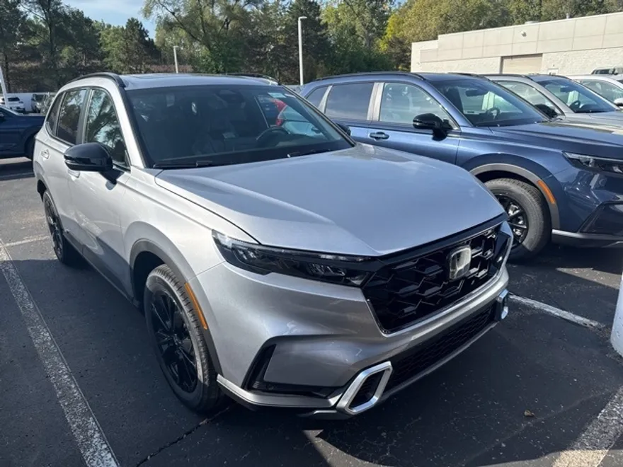 2026 Honda CR-V Hybrid Sport Touring photo 1
