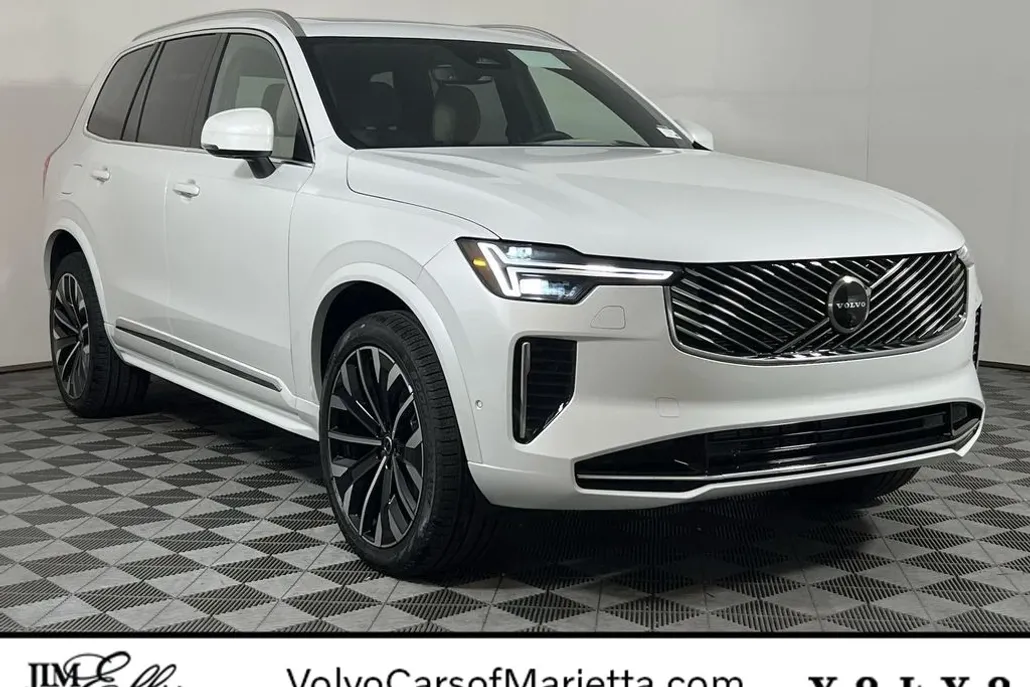 2026 Volvo XC90 Plus photo 1