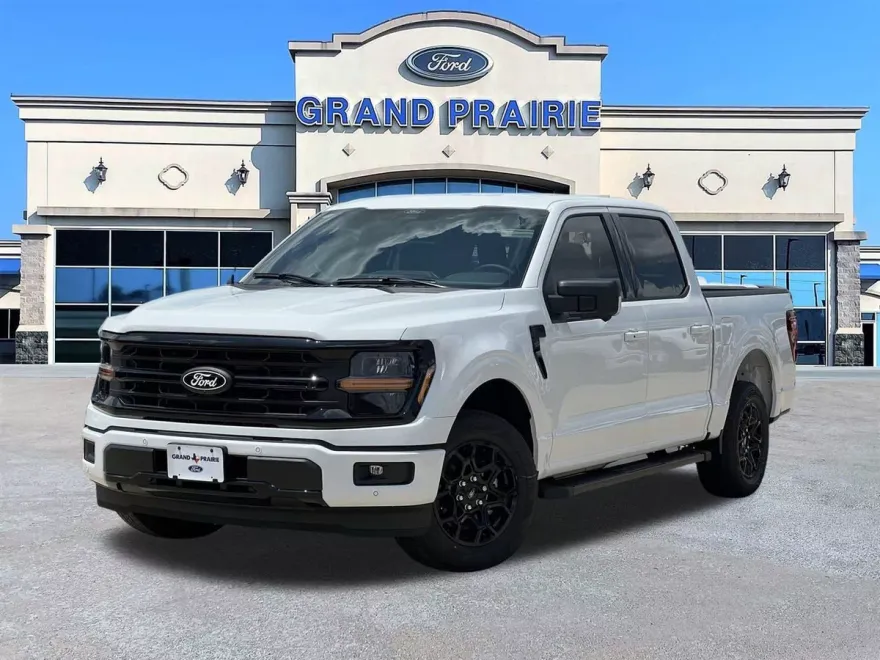 2025 Ford F-150 XLT photo 1