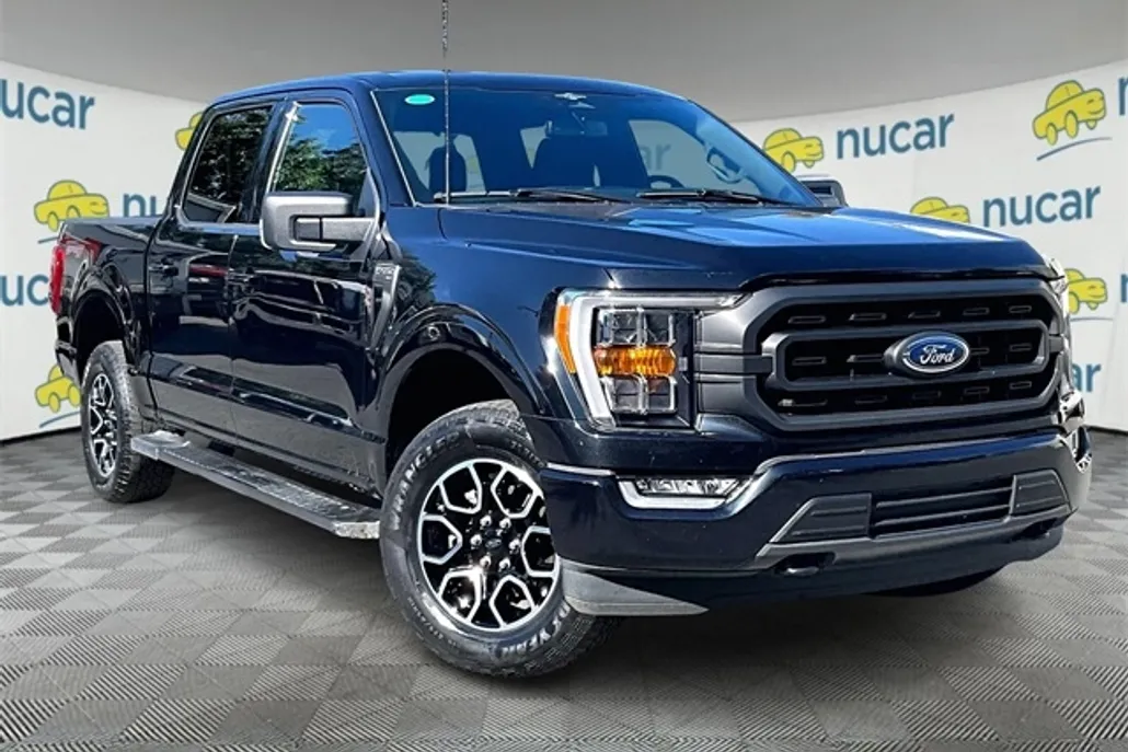 2023 Ford F-150 XLT photo 1