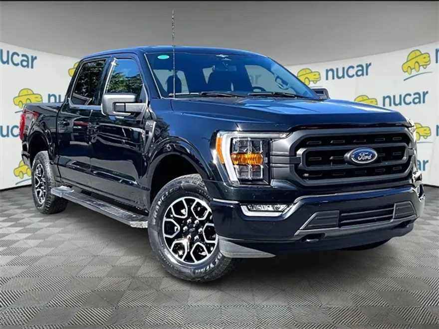 2023 Ford F-150 XLT photo 1