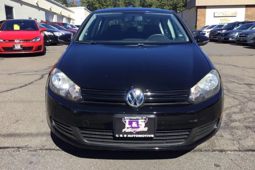 2012 Volkswagen Golf 2.5L photo 1