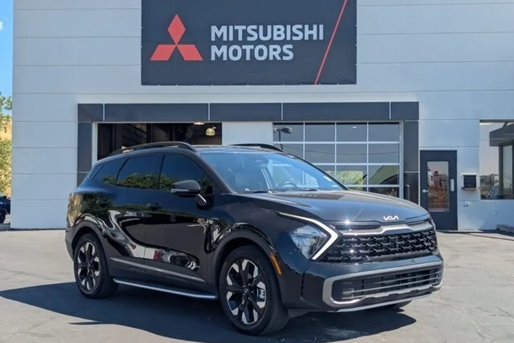 2023 Kia Sportage Plug-In Hybrid X-Line photo 1