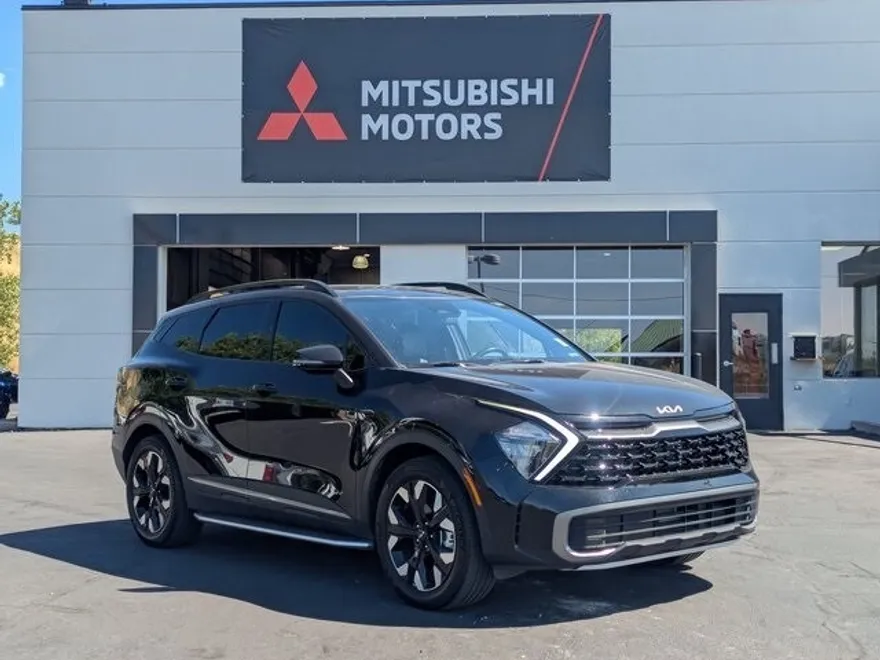 2023 Kia Sportage Plug-In Hybrid X-Line photo 1