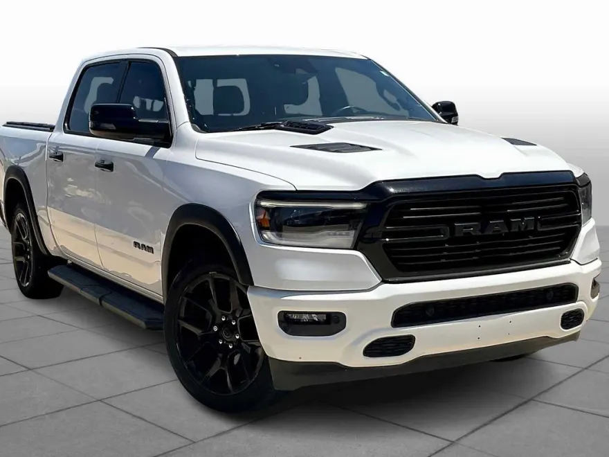 2023 Ram 1500 Laramie photo 1