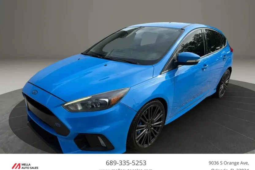 2017 Ford Focus RS photo 1