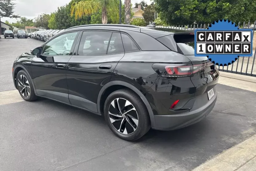 2021 Volkswagen ID.4 Pro photo 1
