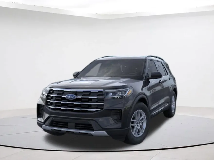 2025 Ford Explorer photo 1