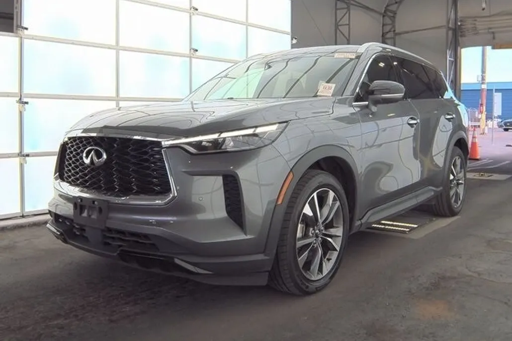 2024 Infiniti QX60 Luxe photo 1